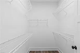 2328 Summerlin St, Winston-Salem, NC 27103 - Photo 18