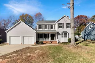 2821 Edgewood Ave, Burlington, NC 27215 - Photo 1