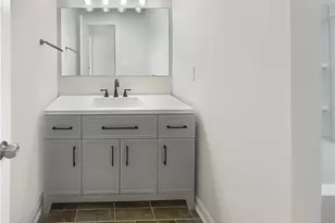 2821 Edgewood Ave, Burlington, NC 27215 - Photo 18