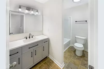 2821 Edgewood Avenue, Burlington, NC 27215 - Photo 6