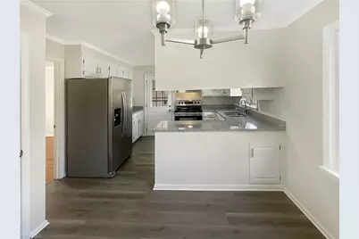 2821 Edgewood Avenue, Burlington, NC 27215 - Photo 2