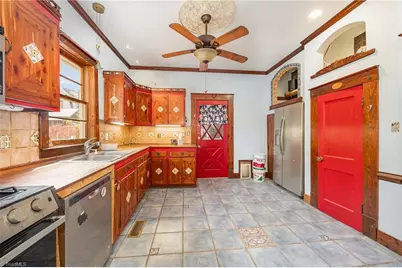 1201 Friendly Avenue, Greensboro, NC 27403 - Photo 10