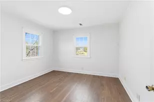 1402 Cherry Ln, Graham, NC 27253 - Photo 14