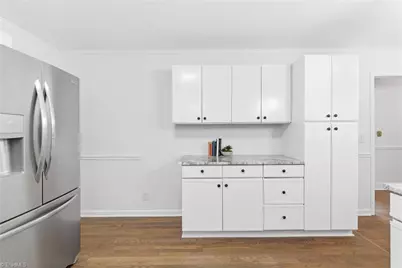 1402 Cherry Lane, Graham, NC 27253 - Photo 6