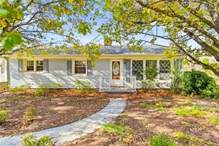 1402 Cherry Ln, Graham, NC 27253 - Photo 2