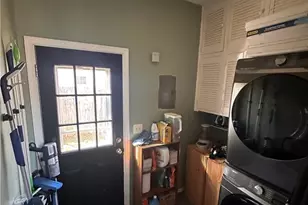 2708 Regents Park Ln, Greensboro, NC 27455 - Photo 8