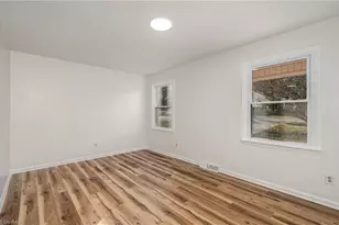 2655 Shieldale Dr, Winston-Salem, NC 27107 - Photo 10