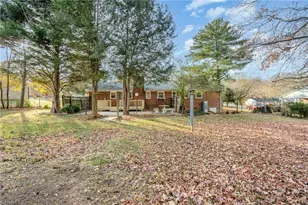 2655 Shieldale Dr, Winston-Salem, NC 27107 - Photo 18