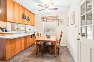 3105 Maple Ave, Burlington, NC 27215 - Photo 10