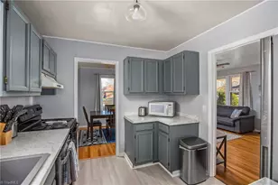 2801 Westridge Rd, Winston-Salem, NC 27103 - Photo 8
