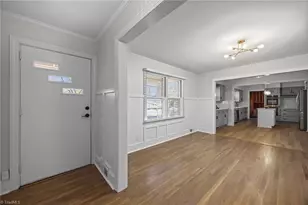 252 Lucerne Ln NW, Winston-Salem, NC 27104 - Photo 2