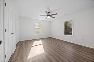 104 Howard St, Thomasville, NC 27360 - Photo 6