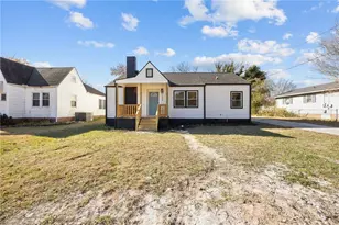 104 Howard St, Thomasville, NC 27360 - Photo 28