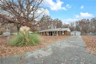 112 Elaine St, Trinity, NC 27370 - Photo 6