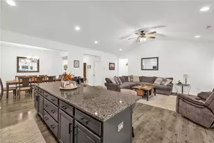 127 Centerpiece Dr, High Point, NC 27265 - Photo 10