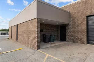 3709 Alliance Dr, Greensboro, NC 27407 - Photo 4