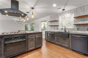 305 Miltwood Dr, Greensboro, NC 27455 - Photo 14