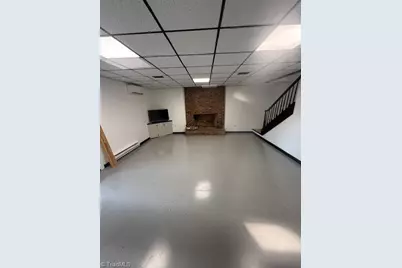 231 West Shore Drive, Wilkesboro, NC 28697 - Photo 14