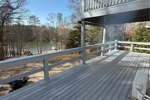 231 W Shr Dr, Wilkesboro, NC 28697 - Photo 2