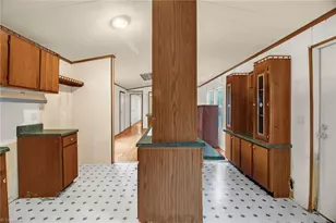 216 Star View Dr, King, NC 27021 - Photo 10