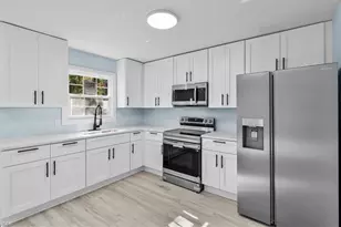 1707 N Chatham Ave, Siler City, NC 27344 - Photo 12