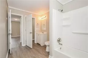 2436 Dewberry Farm Ln, Kernersville, NC 27284 - Photo 12