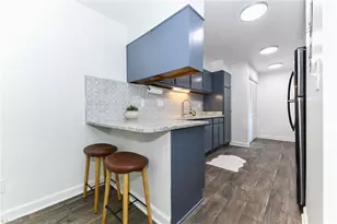 1510 Benjamin Pkwy, Greensboro, NC 27408 - Photo 10