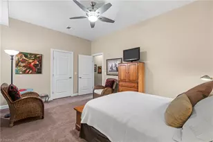 201 N Elm St, Greensboro, NC 27401 - Photo 28