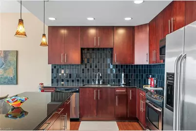 201 N Elm Street #1207, Greensboro, NC 27401 - Photo 16