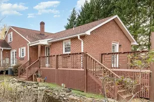 2310 Richardson Dr, Reidsville, NC 27320 - Photo 2