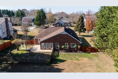 609 Nottinghill Drive, Winston-Salem, NC 27107 - Photo 48