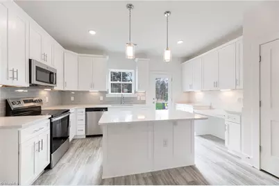 4649 Canter Park Lane, Greensboro, NC 27410 - Photo 2