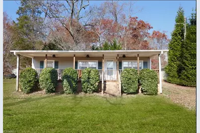 531 Lake Shore Avenue, Lexington, NC 27292 - Photo 1