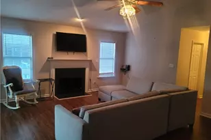 596 Colleen Dr, Thomasville, NC 27360 - Photo 4