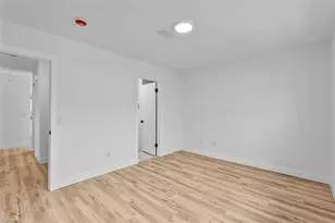 312 Spicewood Dr, Greensboro, NC 27405 - Photo 20