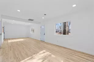 312 Spicewood Dr, Greensboro, NC 27405 - Photo 14