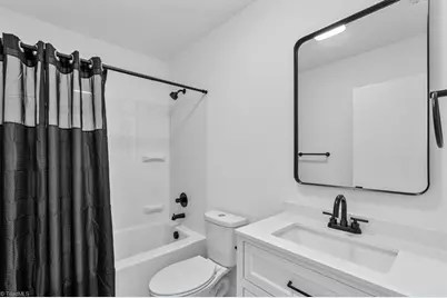 312 Spicewood Drive, Greensboro, NC 27405 - Photo 18