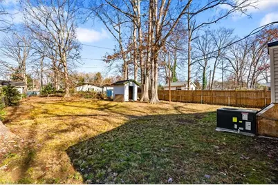 312 Spicewood Drive, Greensboro, NC 27405 - Photo 32