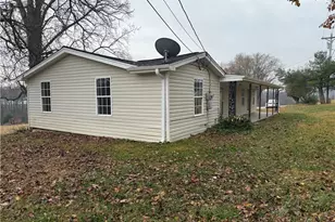 2115 Ararat Rd, Ararat, NC 27007 - Photo 10