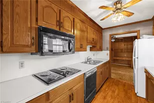 2058 Bethlehem Church Rd, Reidsville, NC 27320 - Photo 32