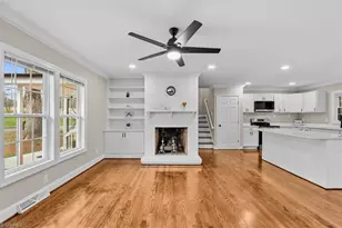 3555 Cherry Ln, Greensboro, NC 27405 - Photo 8