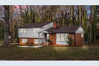 3555 Cherry Lane, Greensboro, NC 27405 - Photo 1