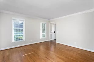 2915 Truitt Dr, Burlington, NC 27215 - Photo 8