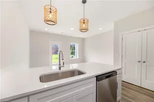 4647 Canter Park Ln, Greensboro, NC 27410 - Photo 4