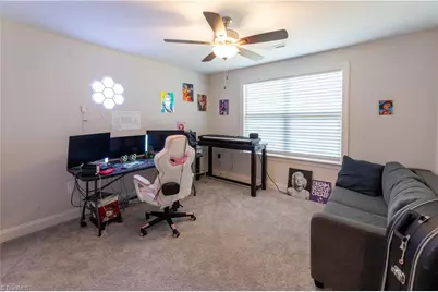 3924 Braddock Road, High Point, NC 27265 - Photo 18