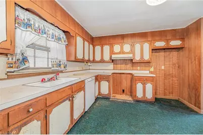 3709 Whitfield Road, Winston-Salem, NC 27105 - Photo 8