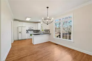 105 Winrow Dr, Jamestown, NC 27282 - Photo 14