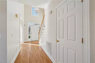 105 Winrow Dr, Jamestown, NC 27282 - Photo 6