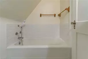 263 Main St, Yanceyville, NC 27379 - Photo 22