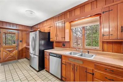 4540 Inwood Drive, Winston-Salem, NC 27106 - Photo 6